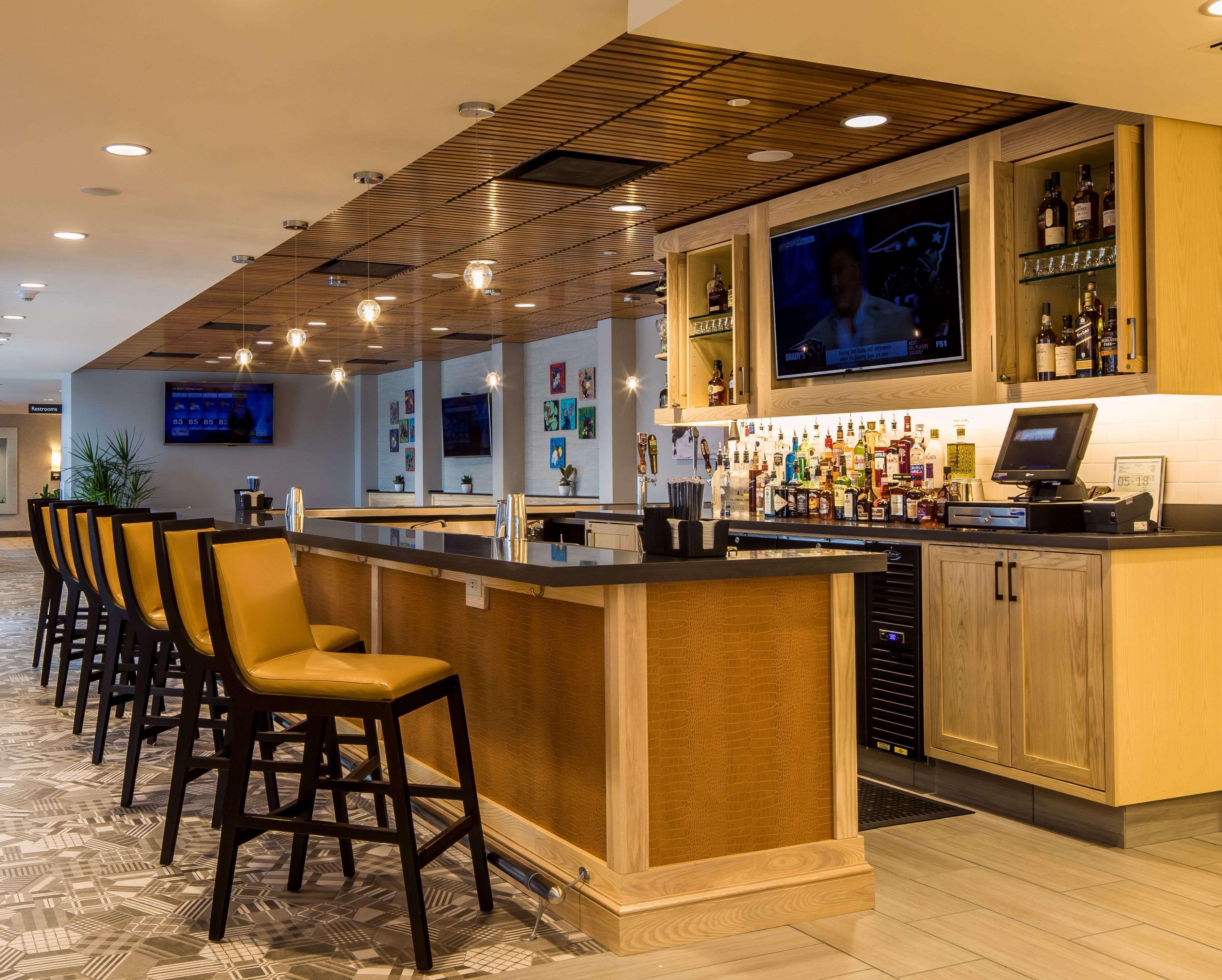 Hilton Garden Inn Pittsburgh Airport Moon Township Экстерьер фото