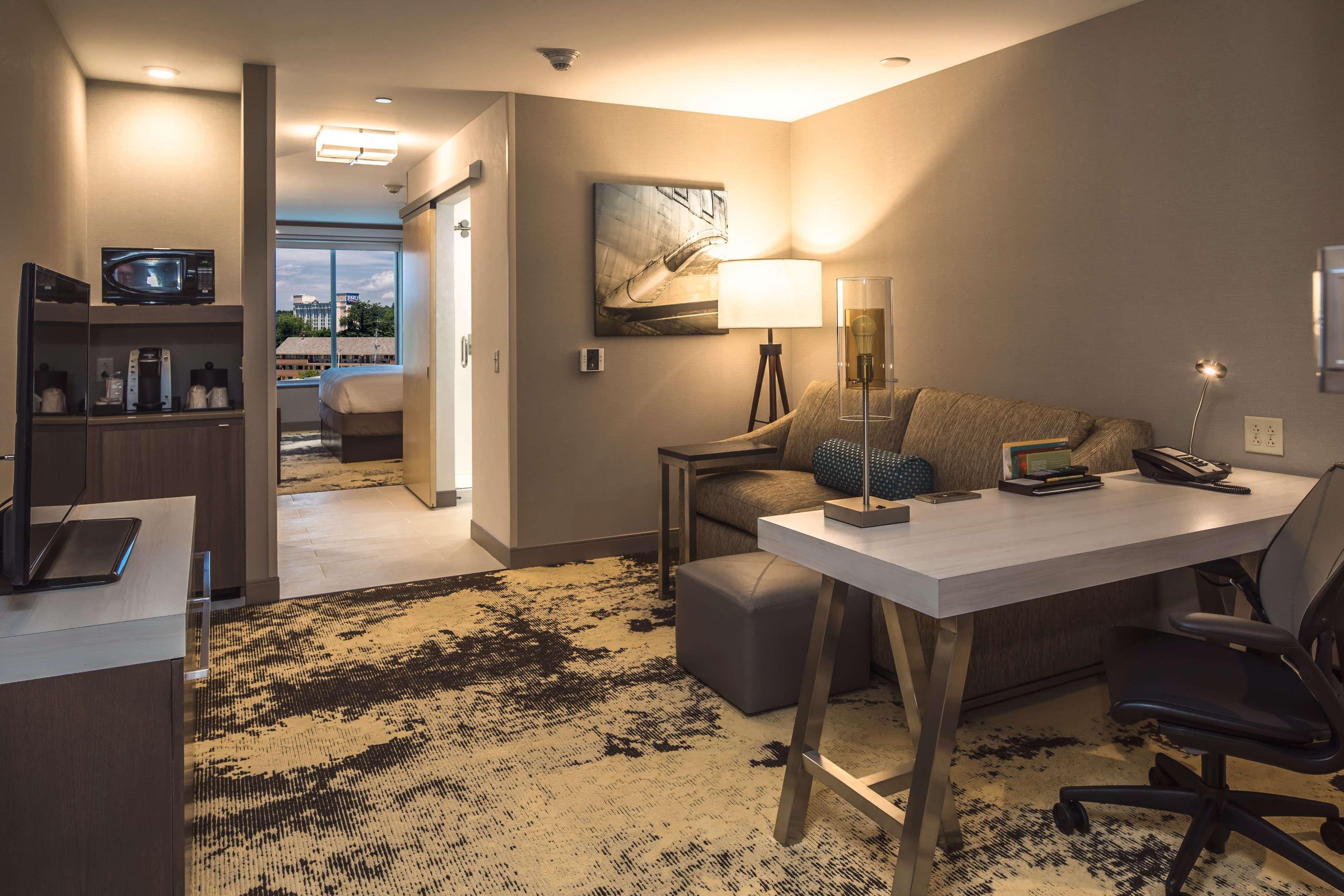 Hilton Garden Inn Pittsburgh Airport Moon Township Экстерьер фото