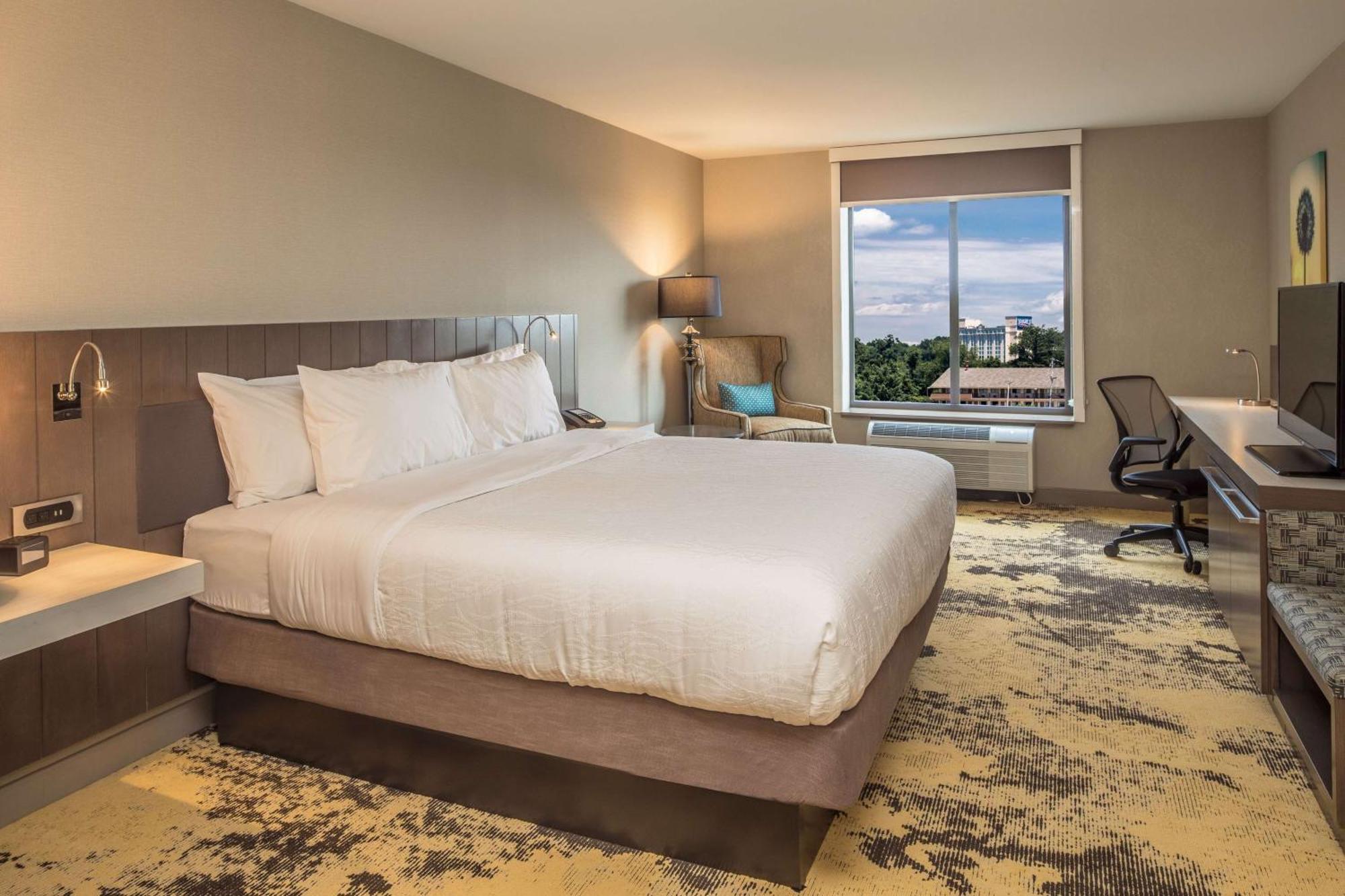 Hilton Garden Inn Pittsburgh Airport Moon Township Экстерьер фото