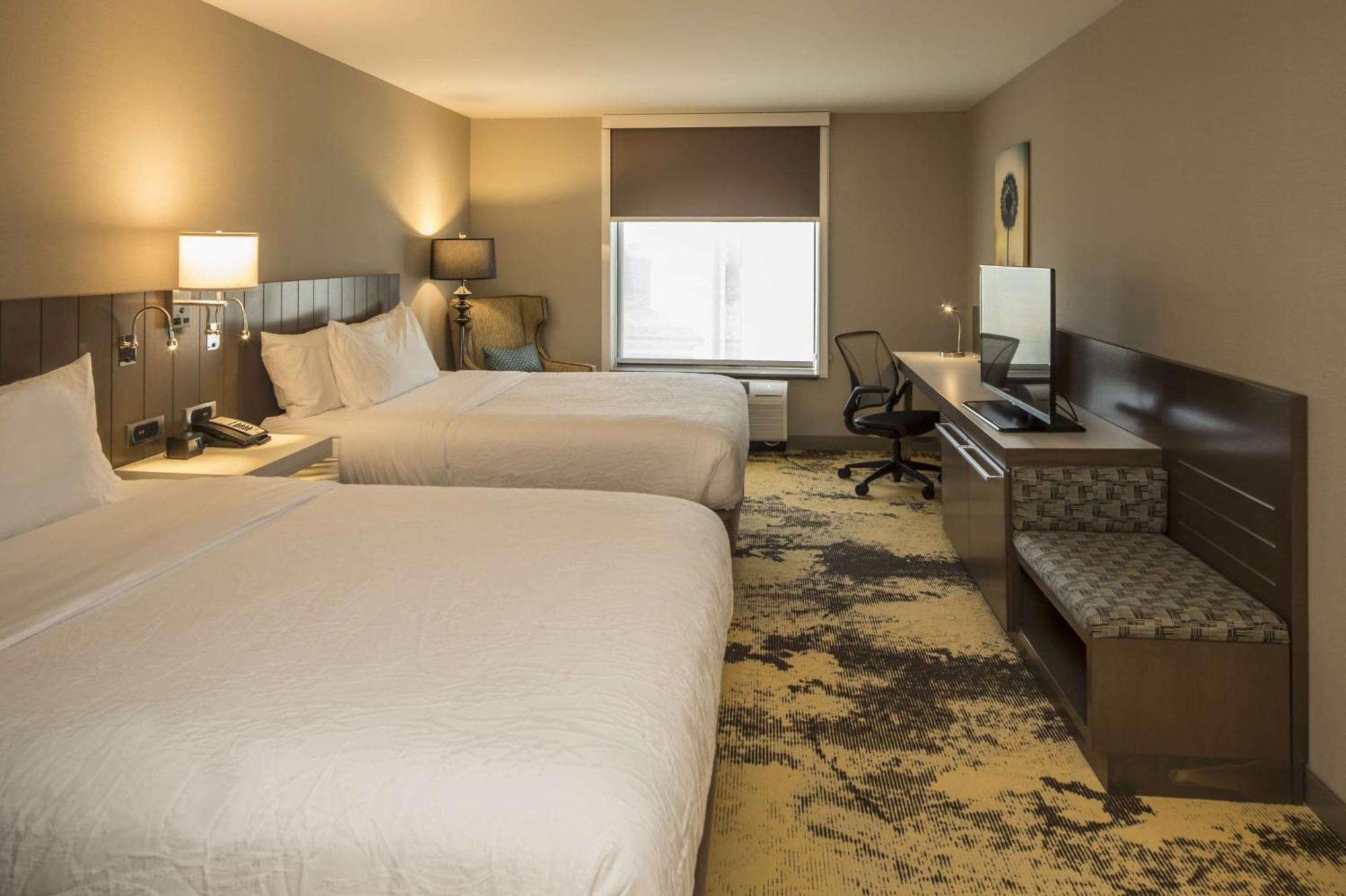 Hilton Garden Inn Pittsburgh Airport Moon Township Экстерьер фото